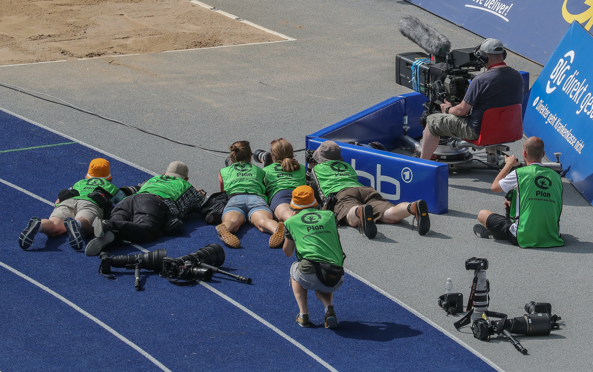 Fotografen beim „Wettkampf“ um die beste Fotoposition